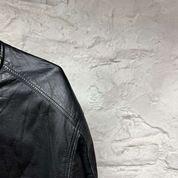 Vintage Weekends Heavily Distressed Faded Soft Leather Bomber Jacket - Picture 3 of 15